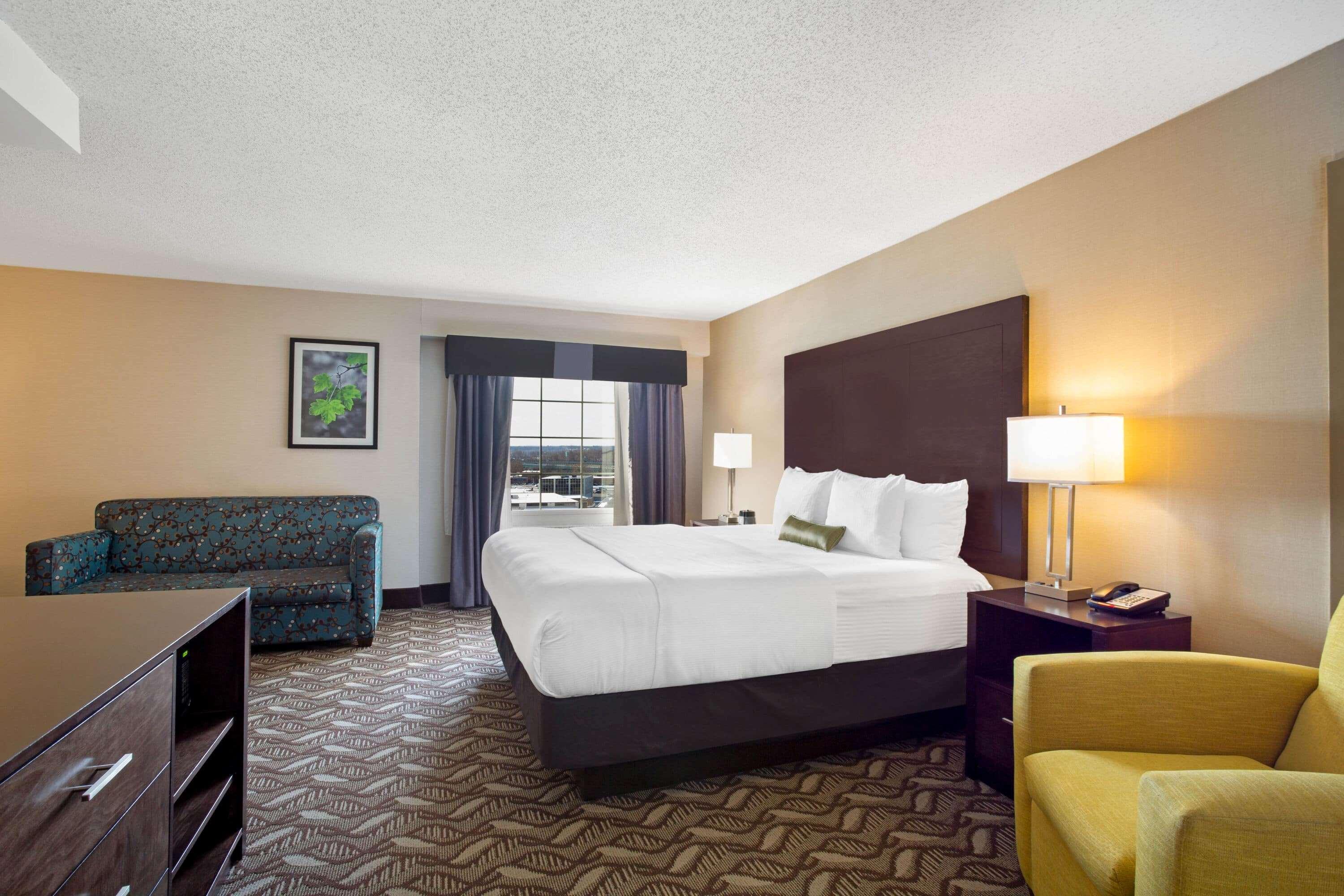 La Quinta By Wyndham Springfield Hotel Exterior foto